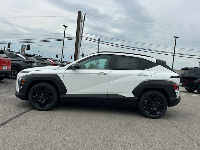 New 2027 Hyundai Kona SEL Sport FWD image 3