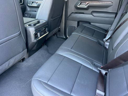 Used 2024 GMC Sierra 1500 SLT w/ SLT Premium Plus Package AWD/4WD image 12