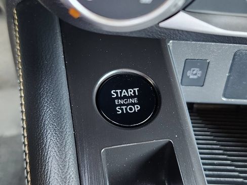 Certified 2025 Nissan Kicks SV w/ Charging Package AWD/4WD image 15