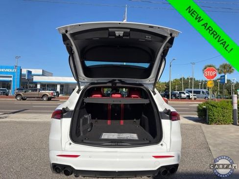 Used 2023 Maserati Grecale Modena AWD/4WD image 7