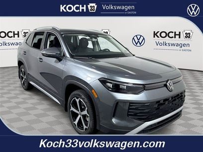 New 2025 Volkswagen Tiguan SE