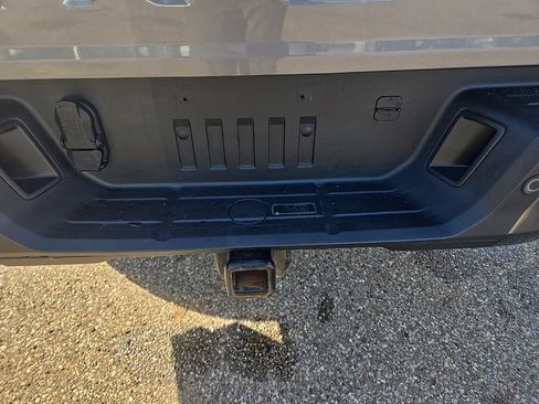 Used 2023 Ford Ranger Lariat w/ Tremor Off-Road Package image 49