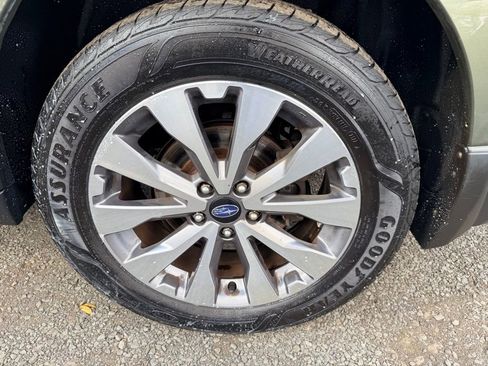 Used 2017 Subaru Outback 2.5i Touring image 13