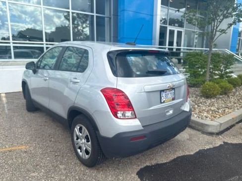 Used 2015 Chevrolet Trax LS FWD image 6