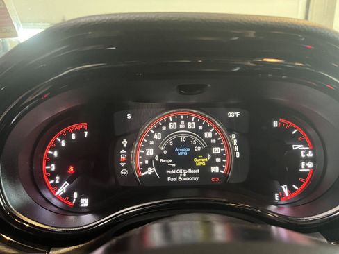 Used 2025 Dodge Durango R/T AWD/4WD image 19