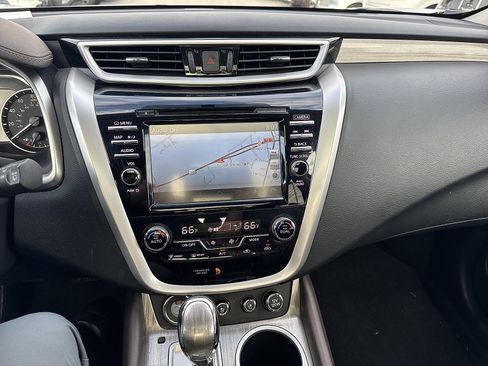 Used 2015 Nissan Murano Platinum w/ Platinum Technology Package AWD/4WD image 18