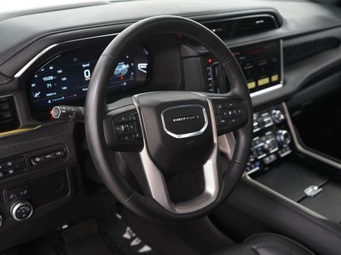 Used 2024 GMC Yukon XL Denali w/ LPO, Floor Liner Package AWD/4WD image 22