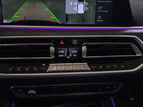 Certified 2022 BMW X5 sDrive40i w/ Parking Assistance Package image 25