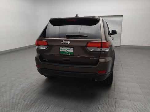 Used 2021 Jeep Grand Cherokee Laredo RWD image 7