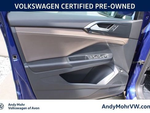 Used 2023 Volkswagen Taos SEL AWD/4WD image 19