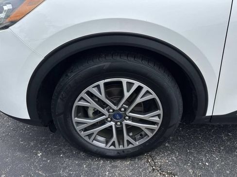 Certified 2020 Ford Escape SEL FWD image 4