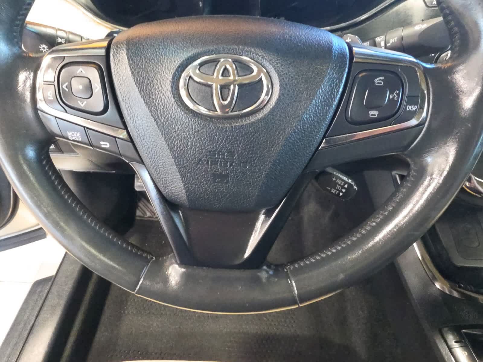 Used 2016 Toyota Avalon XLE Premium FWD image 21