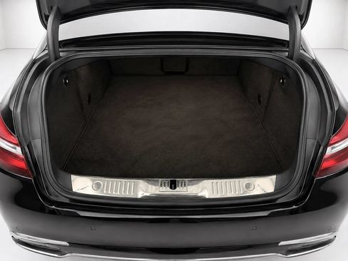 Used 2015 Bentley Flying Spur V8 AWD/4WD image 23