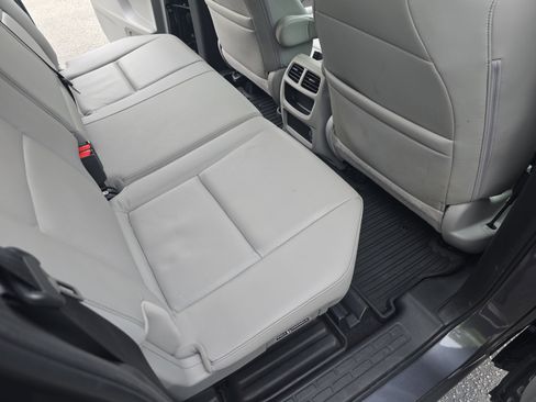 Used 2023 Honda Ridgeline RTL-E image 11