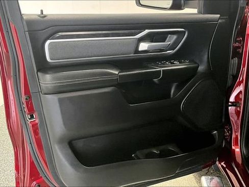 Used 2022 RAM 1500 Big Horn AWD/4WD image 22