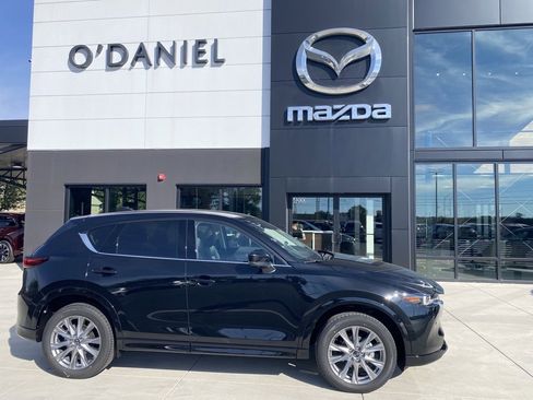 New 2025 MAZDA CX-5 AWD 2.5 S w/ Premium Plus Pkg image 2