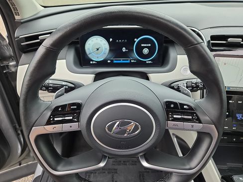 Certified 2023 Hyundai Tucson Limited AWD/4WD image 14
