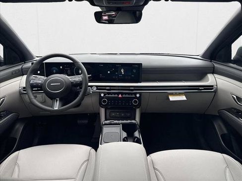 New 2025 Hyundai Tucson Limited image 15