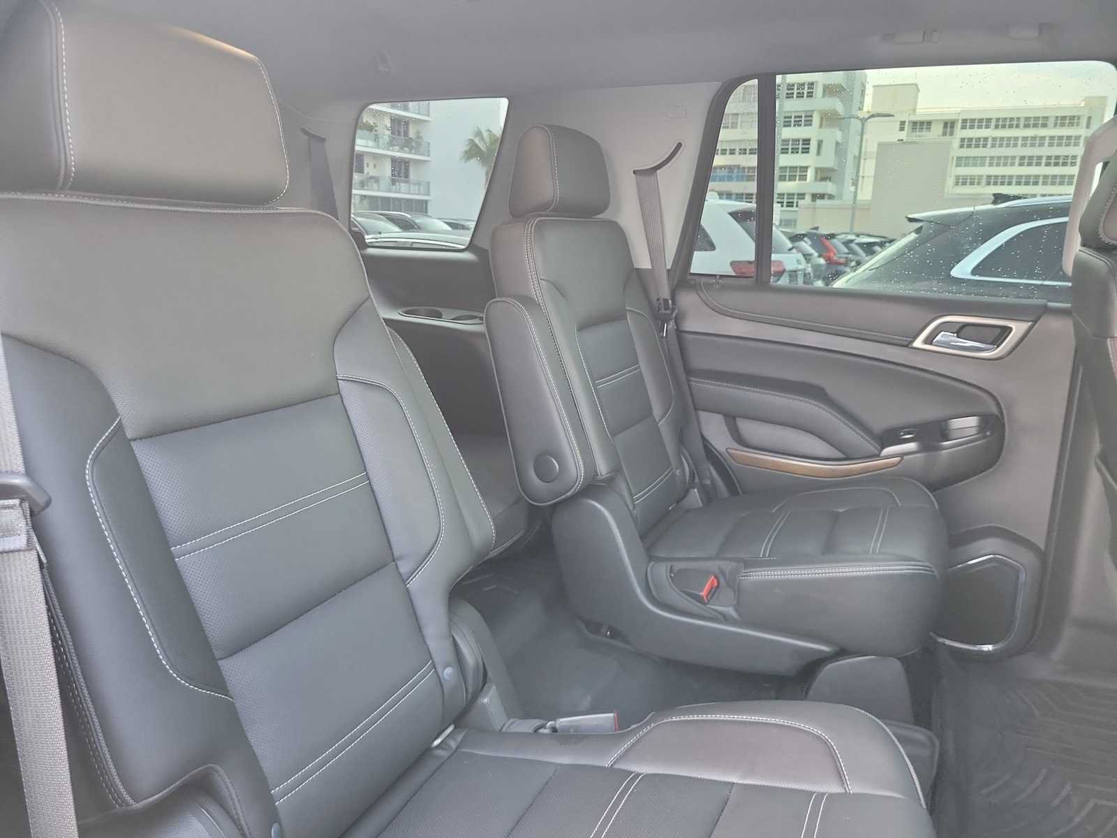 Used 2020 GMC Yukon Denali w/ Denali Ultimate Package RWD image 18