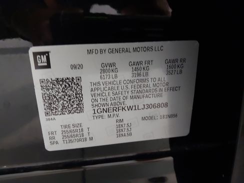 Used 2020 Chevrolet Traverse LS w/ LPO, Floor Liner Package FWD image 34