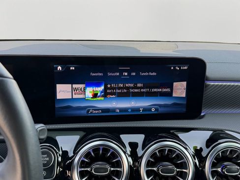 Used 2025 Mercedes-Benz CLA 250 4MATIC image 18