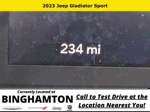 Used 2023 Jeep Gladiator Sport AWD/4WD image 15