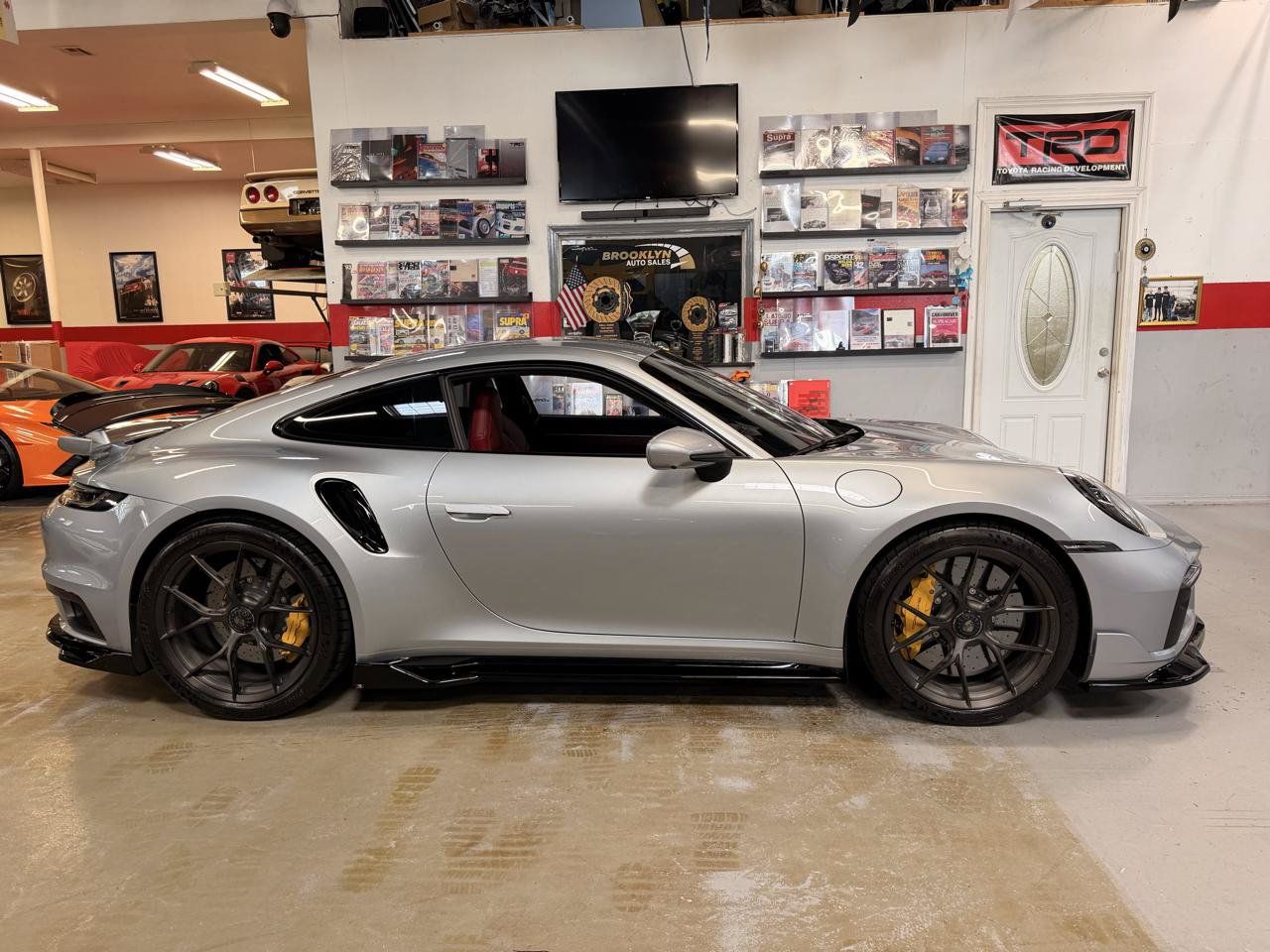 Used 2021 Porsche 911 Turbo S AWD/4WD image 4