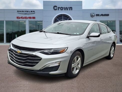 Used 2022 Chevrolet Malibu LS w/ Driver Confidence Package II FWD image 3