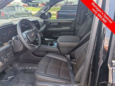 Used 2026 Chevrolet Suburban High Country AWD/4WD image 14