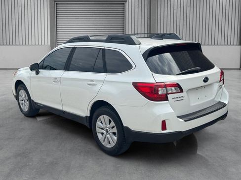 Used 2017 Subaru Outback 2.5i Premium image 33