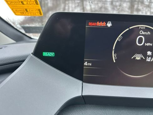 New 2026 Toyota Prius AWD image 10