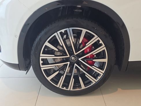 New 2025 Maserati Grecale Modena image 40