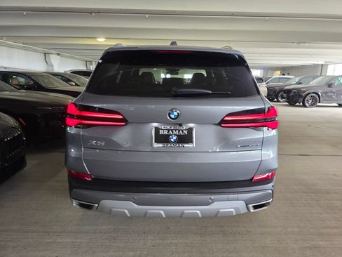 New 2026 BMW X5 xDrive40i w/ Climate Comfort Package AWD/4WD image 5
