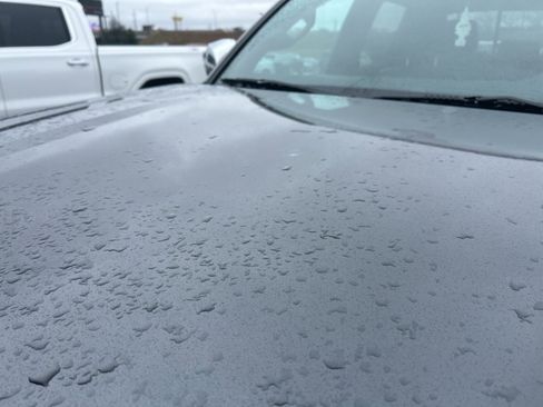 Used 2021 Toyota Tacoma Limited image 15