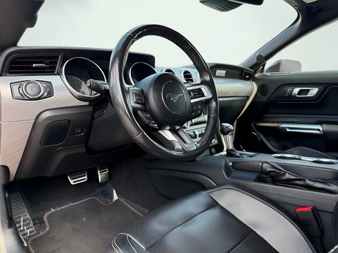 Used 2022 Ford Mustang Premium RWD image 33
