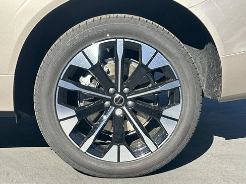 New 2026 Volvo XC60 T8 Plus w/ Protection Package Premier image 23