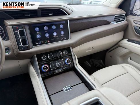 Used 2021 GMC Yukon Denali w/ Denali Premium Package AWD/4WD image 25