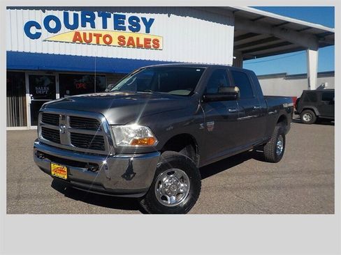 Used 2011 RAM 2500 SLT image 1