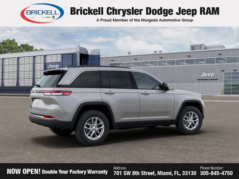 New 2025 Jeep Grand Cherokee Laredo X image 4