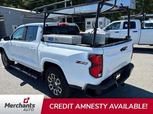 Used 2024 Chevrolet Colorado Z71 w/ Advanced Trailering Package AWD/4WD image 3