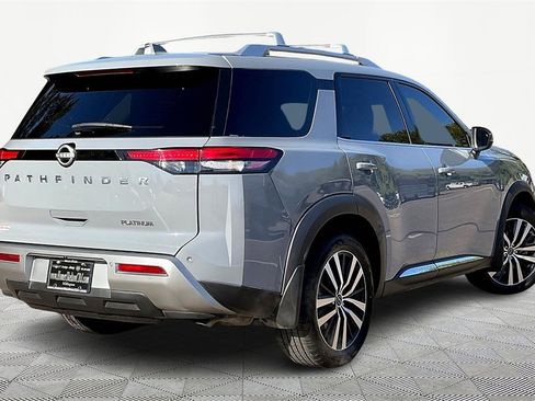 Used 2024 Nissan Pathfinder Platinum w/ Cargo Package image 12