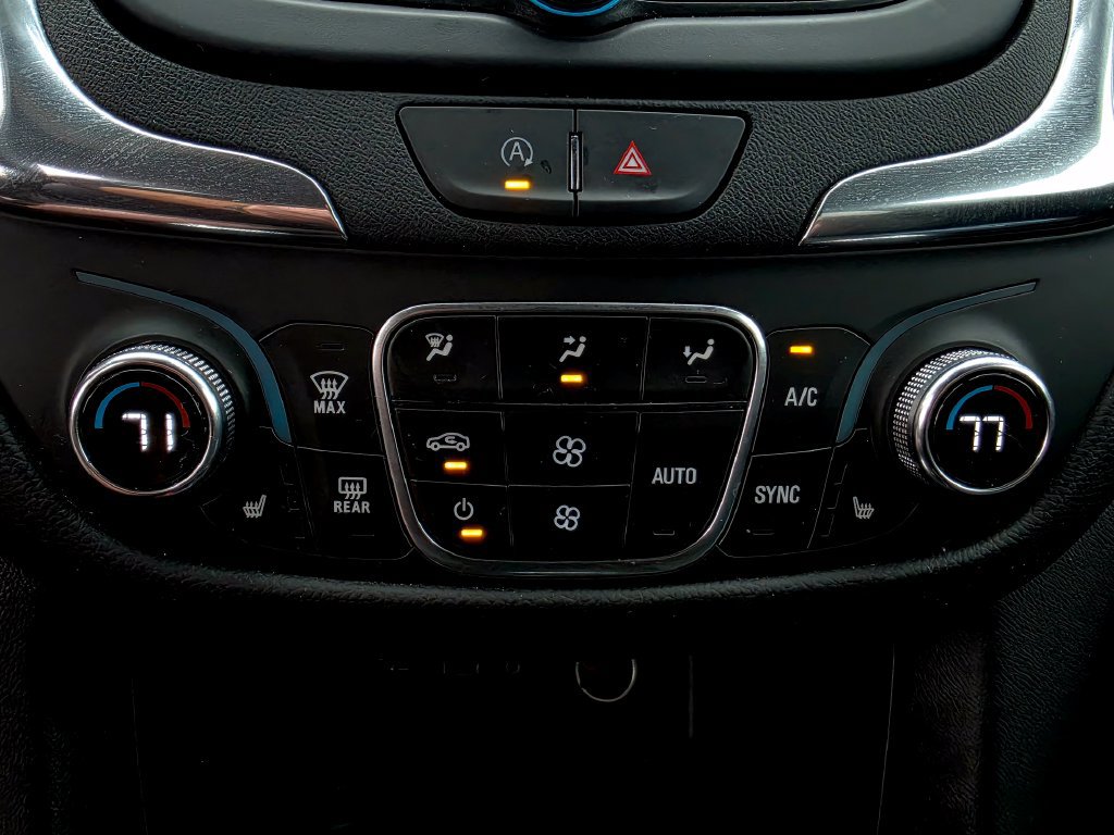 Used 2024 Chevrolet Equinox LT FWD image 37
