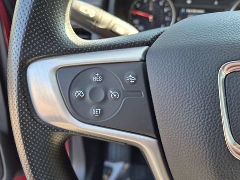 Used 2024 GMC Terrain SLE w/ Driver Convenience Package AWD/4WD image 19