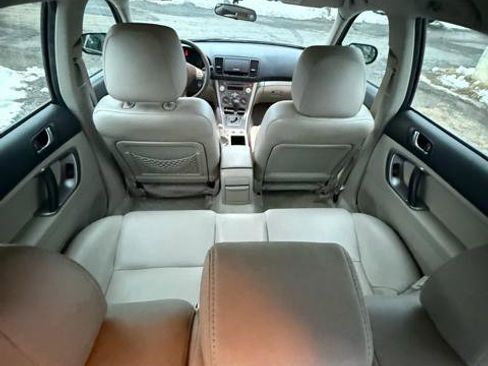 Used 2008 Subaru Outback 2.5i image 12