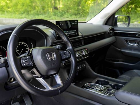 Used 2023 Honda Pilot EX-L image 16