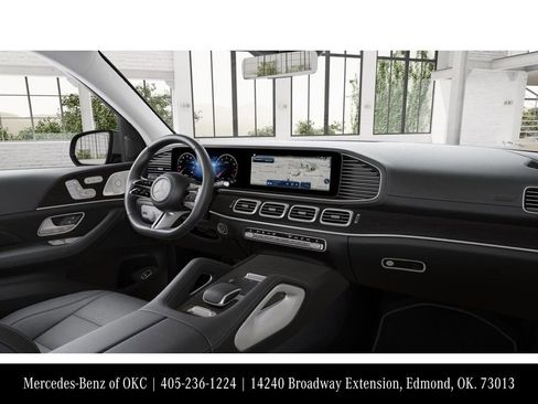 Used 2026 Mercedes-Benz GLS 450 GLS 450 image 6