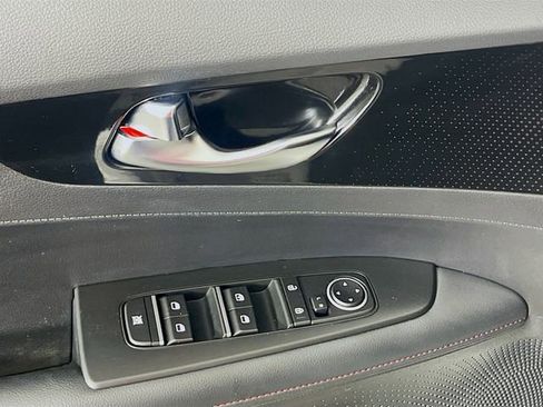 Used 2024 Kia Forte GT image 19