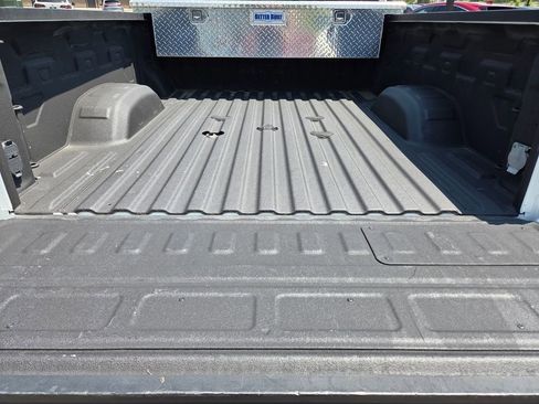 Used 2021 Chevrolet Silverado 2500 High Country AWD/4WD image 37