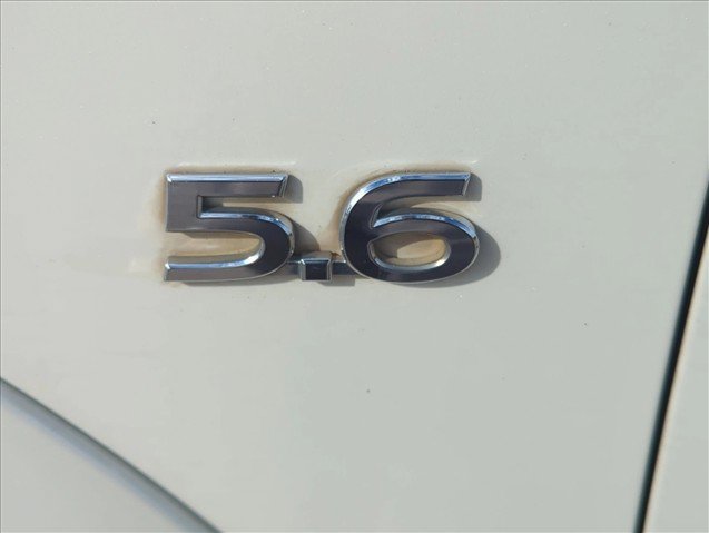 Used 2015 INFINITI QX80 2WD w/ Deluxe Technology Package image 26