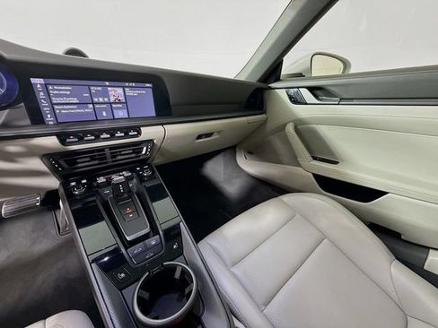 Used 2020 Porsche 911 Carrera S RWD image 26